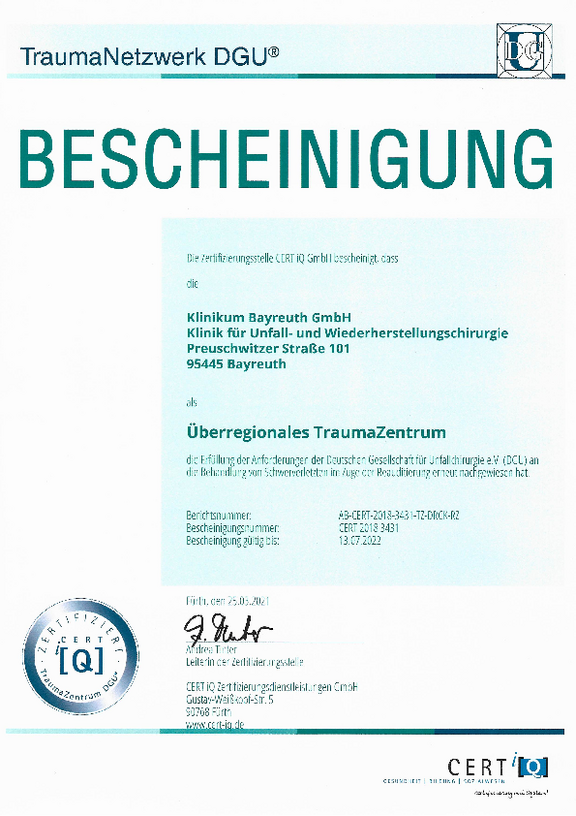 CU_EX_CERT_iQ_Zertifikat_TraumaNetzwerk_DGU_Ueberregionales_Traumazentrum_210325.pdf 